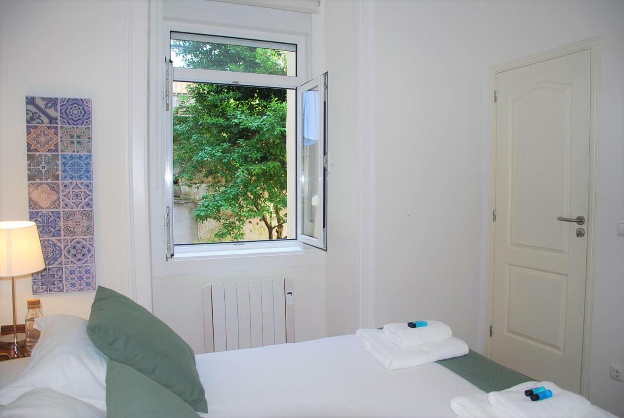Apartment Sunny, And Comfy Ap. In Av. Da Liberdade
