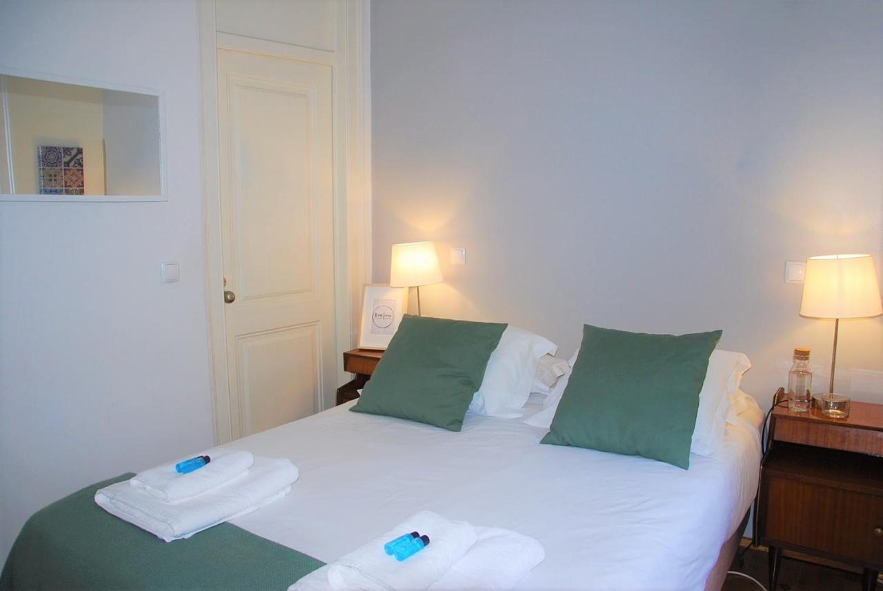 Apartment Sunny, And Comfy Ap. In Av. Da Liberdade Lissabon